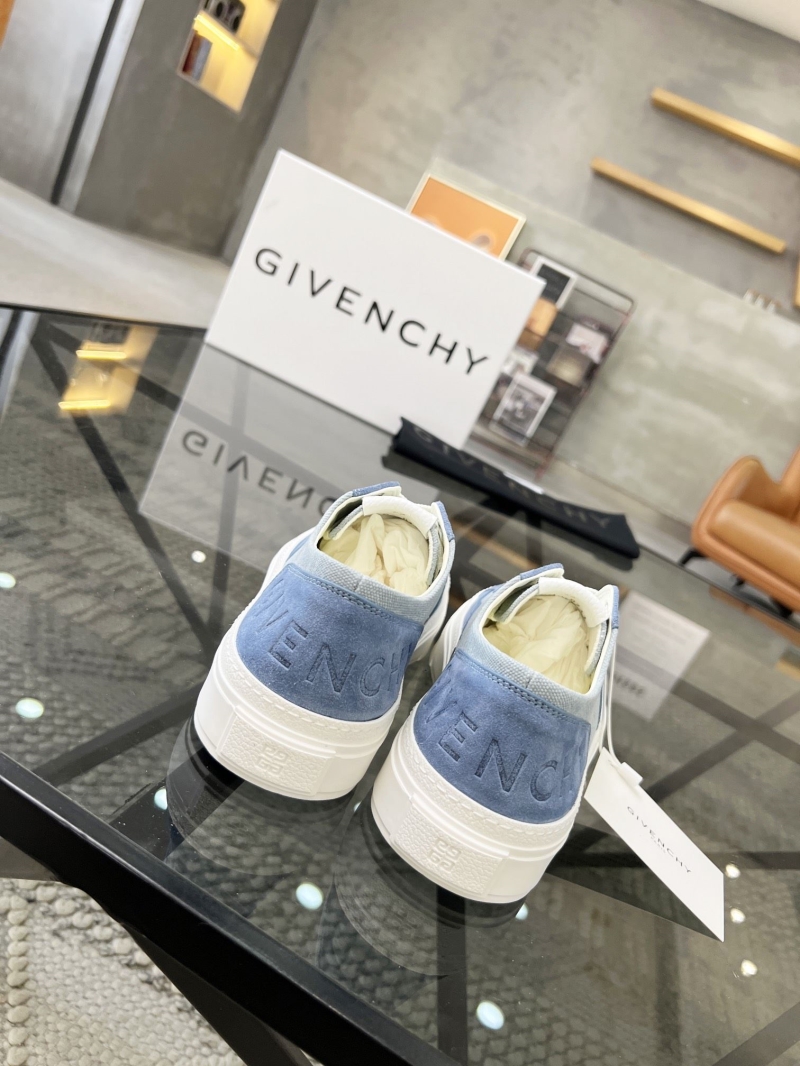 Givenchy Sneakers